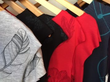 Smoking Lily tops